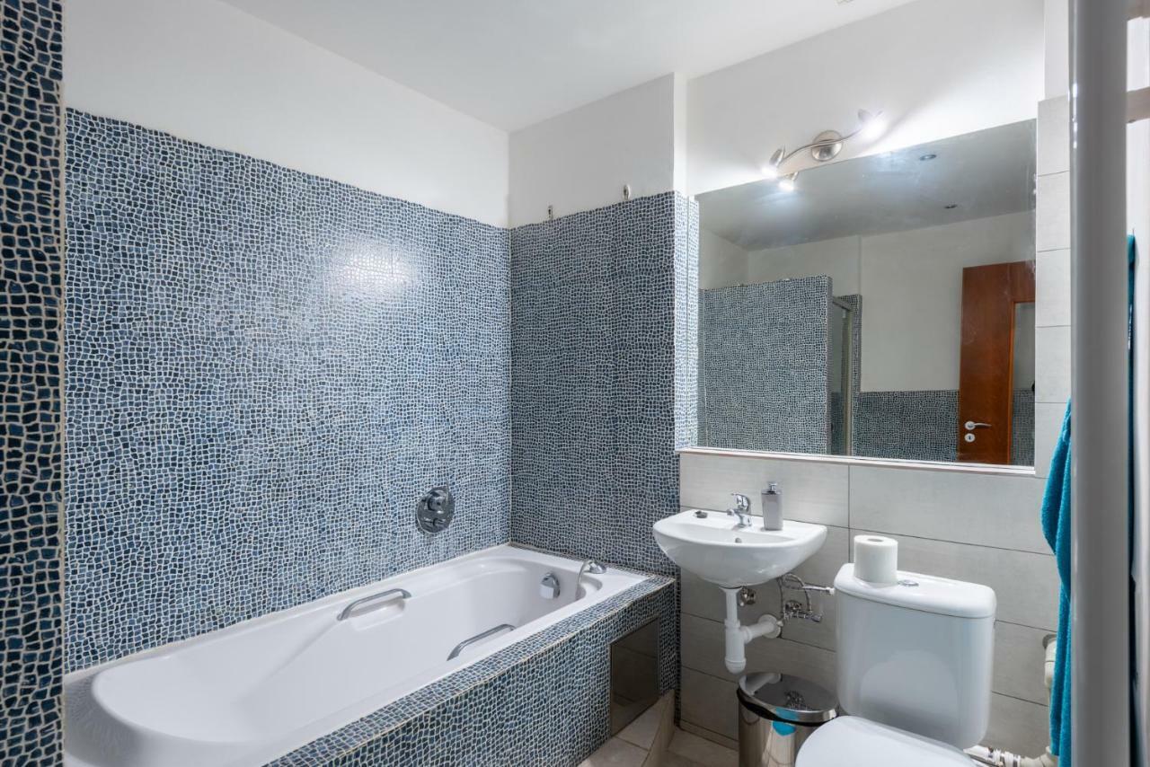 Modern Apartment Few Steps From Centre プラハ エクステリア 写真