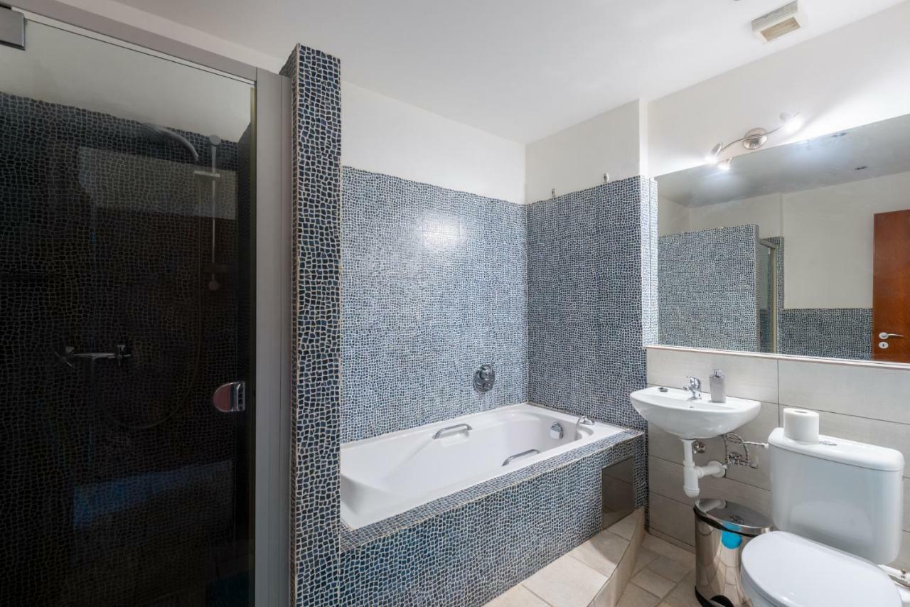 Modern Apartment Few Steps From Centre プラハ エクステリア 写真